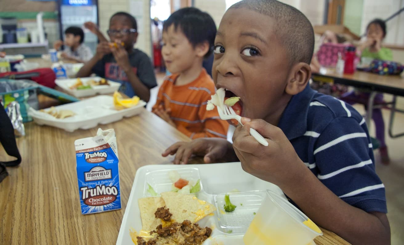 MEDUCA lleva almuerzos saludables a más de 283 mil estudiantes panameños