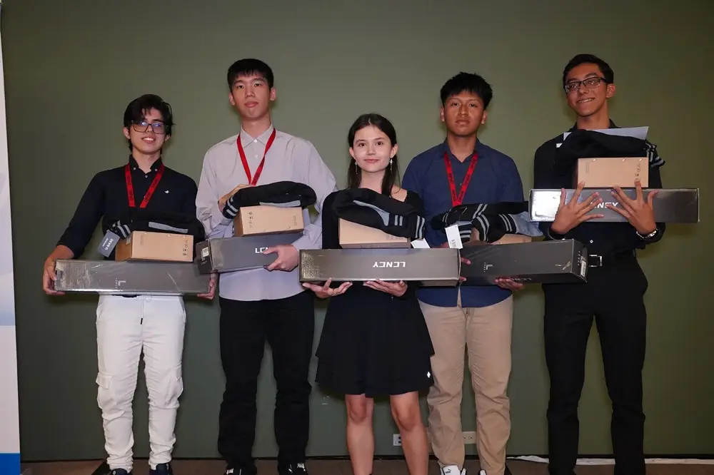 5-ganadores-que-representaran-a-Panama-en-Brasil Panamá impulsa el talento joven en ciencias espaciales